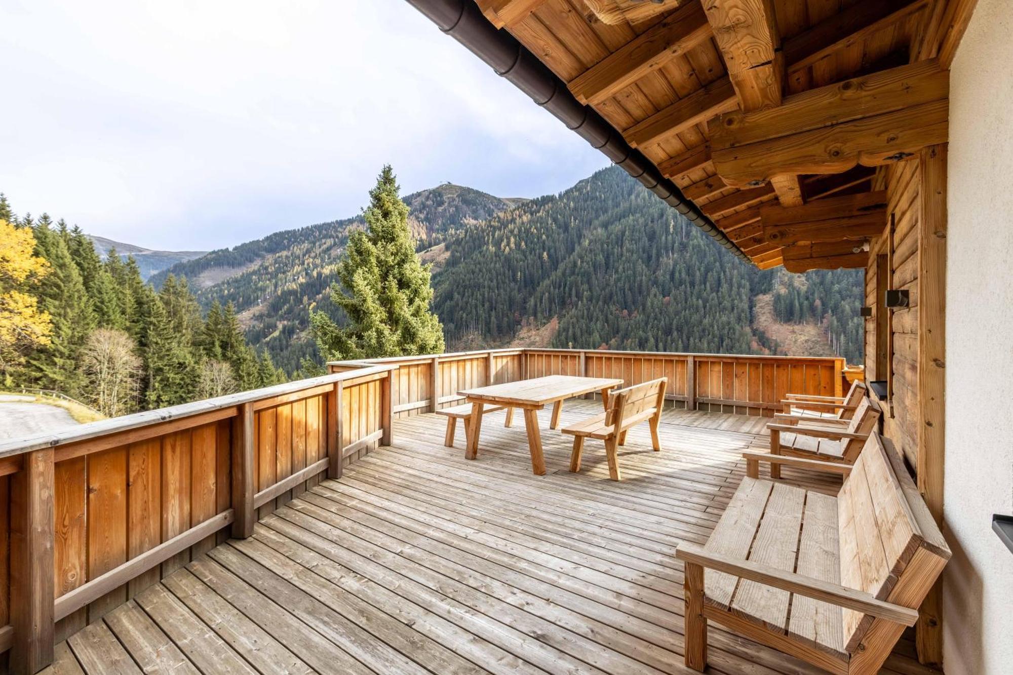 Haus Annet Holiday home *